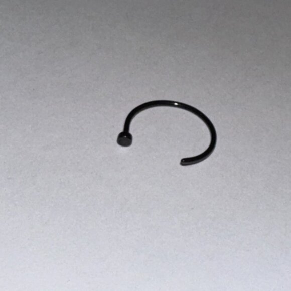Black 5/16 20 Gauge Titanium Plated Hoop Nose Ring - Picture 4 of 4